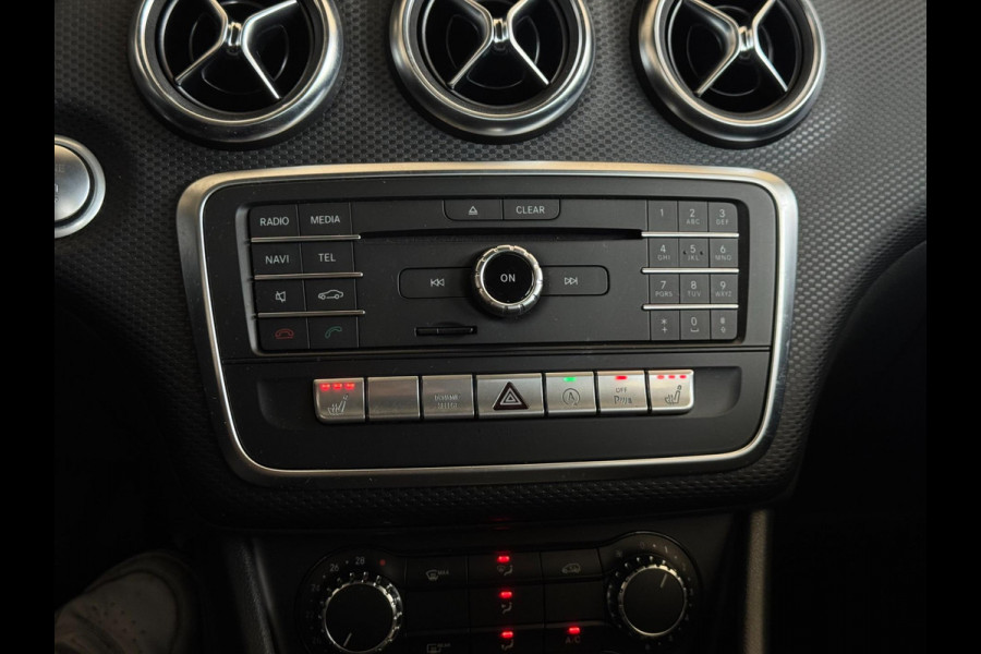 Mercedes-Benz A-Klasse 180 Business Solution | Groot Navi, Camera, Stoelverw., Cruise | Dealeronderhouden | 1e Eigenaar | NAP |