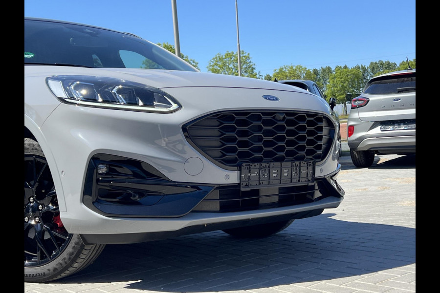 Ford Kuga 2.5 PHEV Graphite Tech Edition 225pk | Driver Assistance Pack | Technology pack | Black Pack | Trekhaak afneembaar | Panorama dak | Winterpack | Verlengde fabrieksgarantie tot 06-2028