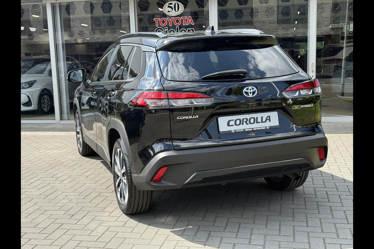Toyota Corolla Cross 2.0 High Power Hybrid First Edition | Elektrische achterklep, Stoel + Stuurverwarming, Blind spot, Parkeersensoren Toyota Corolla Cross 2.0 High Power Hybrid First Edition | Elektrische achterklep, Stoel + Stuurverwarming, Blind spot, Parkeersensoren