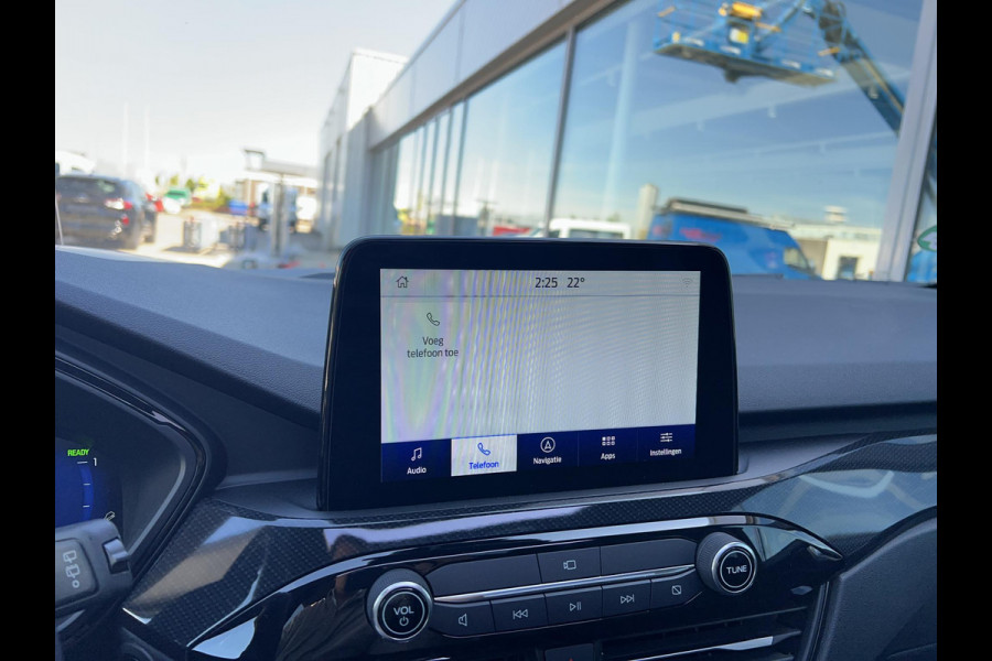 Ford Kuga 2.5 PHEV Graphite Tech Edition 225pk | Driver Assistance Pack | Technology pack | Black Pack | Trekhaak afneembaar | Panorama dak | Winterpack | Verlengde fabrieksgarantie tot 06-2028