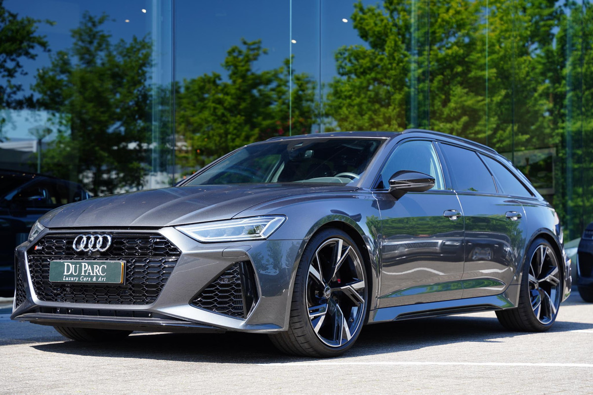 Audi RS6 Avant TFSI Quattro 17 D.Km Sportuitlaat Dynamica Pakket Audi RS6 Avant TFSI Quattro 17 D.Km Sportuitlaat Dynamica Pakket