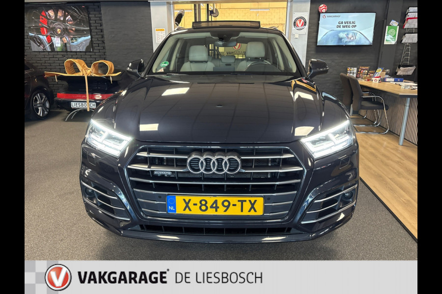 Audi Q5 55 TFSI e quattro Competition Pro Line / Leder /panorama-dak / trekhaak / luchtvering