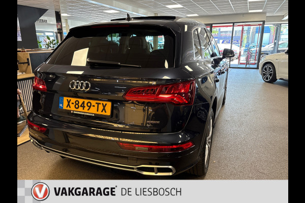 Audi Q5 55 TFSI e quattro Competition Pro Line / Leder /panorama-dak / trekhaak / luchtvering