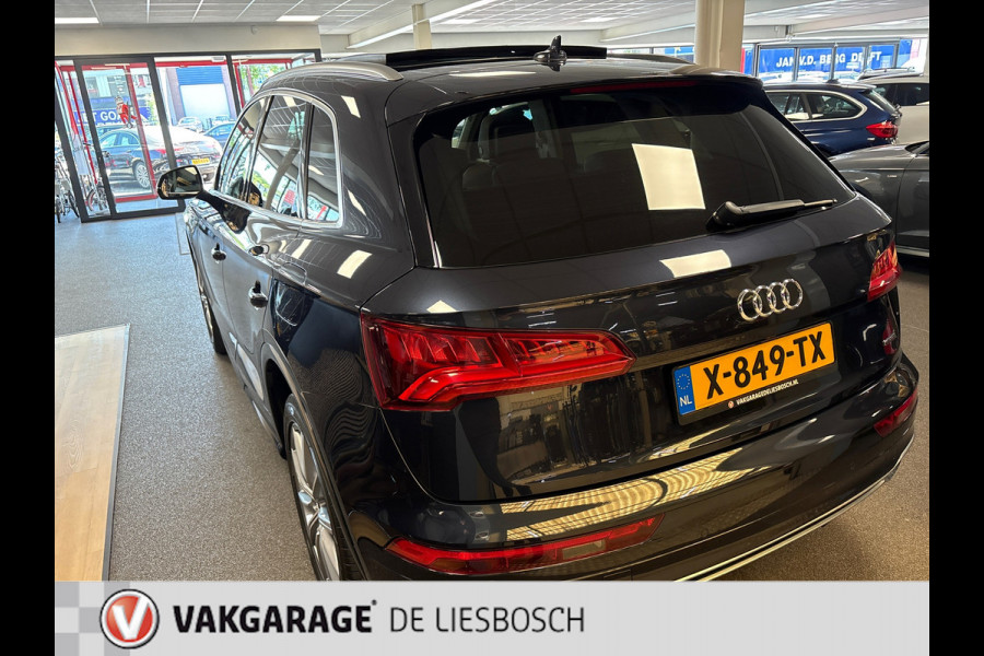 Audi Q5 55 TFSI e quattro Competition Pro Line / Leder /panorama-dak / trekhaak / luchtvering