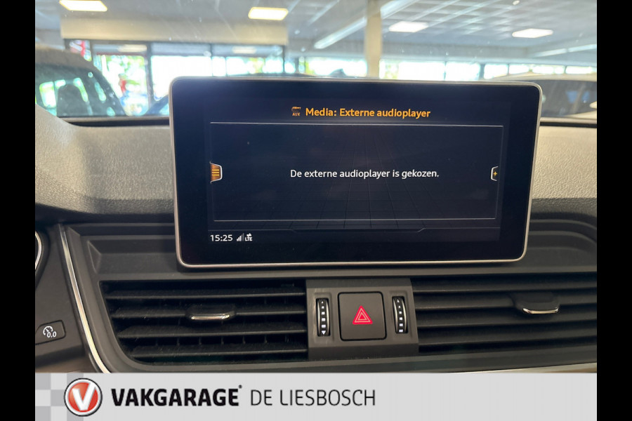 Audi Q5 55 TFSI e quattro Competition Pro Line / Leder /panorama-dak / trekhaak / luchtvering
