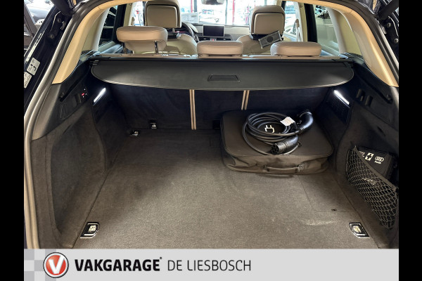 Audi Q5 55 TFSI e quattro Competition Pro Line / Leder /panorama-dak / trekhaak / luchtvering