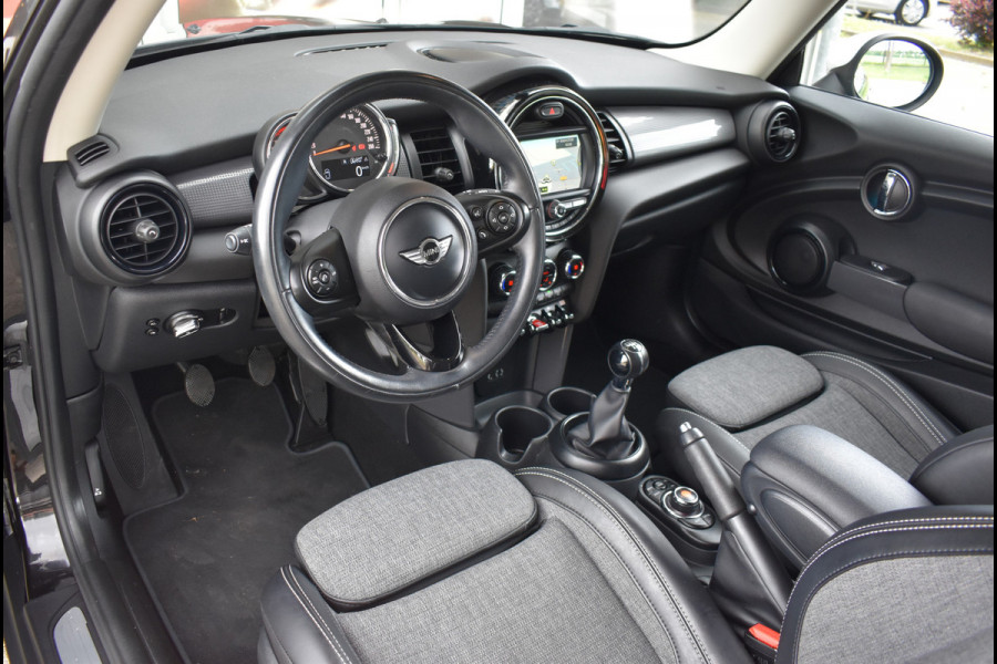 MINI Mini 1.5 Cooper Chili Business / Cruise Control / Keyless start / Sportstoelen /  LED /