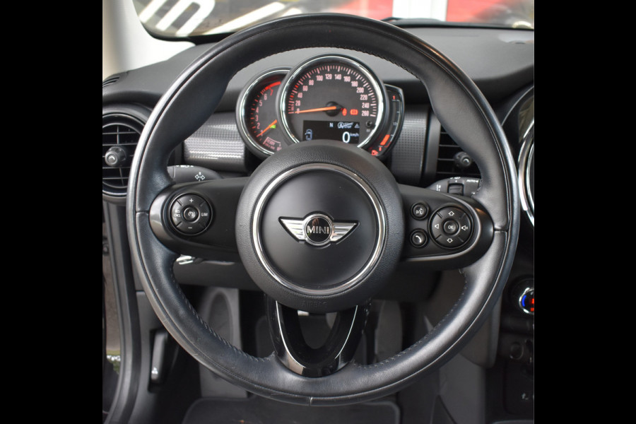 MINI Mini 1.5 Cooper Chili Business / Cruise Control / Keyless start / Sportstoelen /  LED /