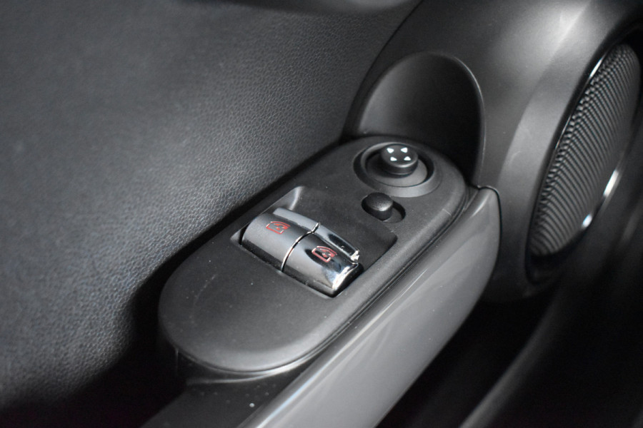MINI Mini 1.5 Cooper Chili Business / Cruise Control / Keyless start / Sportstoelen /  LED /