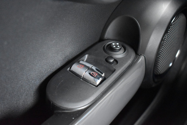 MINI Mini 1.5 Cooper Chili Business / Cruise Control / Keyless start / Sportstoelen /  LED /