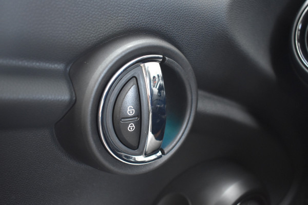 MINI Mini 1.5 Cooper Chili Business / Cruise Control / Keyless start / Sportstoelen /  LED /