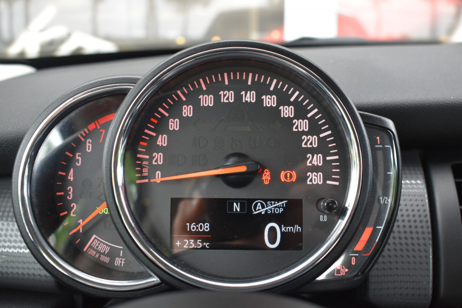 MINI Mini 1.5 Cooper Chili Business / Cruise Control / Keyless start / Sportstoelen /  LED /