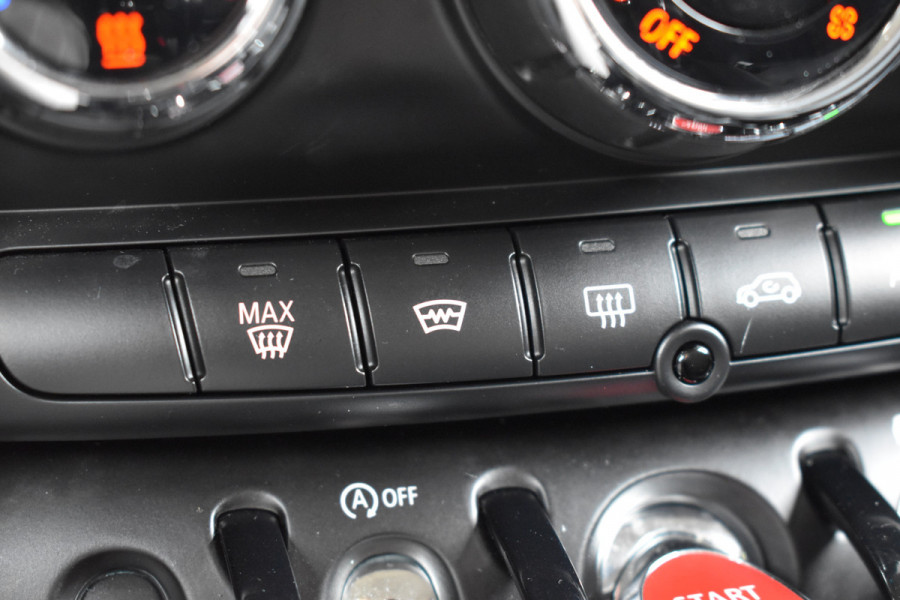 MINI Mini 1.5 Cooper Chili Business / Cruise Control / Keyless start / Sportstoelen /  LED /