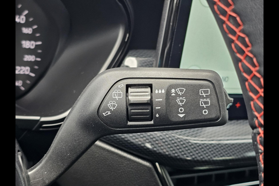 Ford Focus 1.0 EcoBoost Hybrid ST Line Automaat | Adaptive cruise control | Winter Pack | Achteruitrijcamera