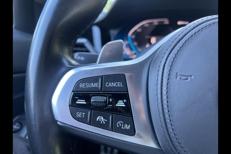 BMW 3-serie 330e High Executive CAMERA | ADAP. CRUISE | RIJKLAAR INCL. 12 MND. BOVAGGARANTIE