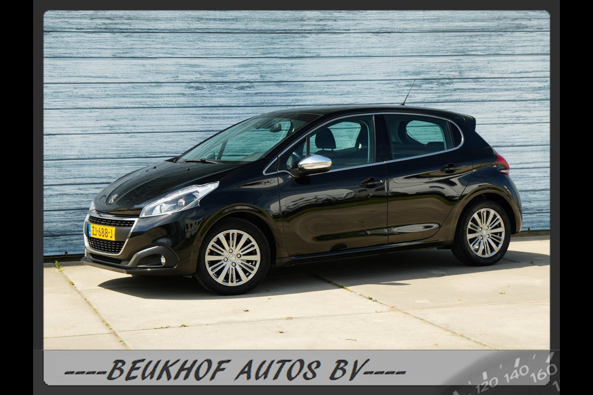 Peugeot 208 1.2 PureTech Airco Clima Sportvelgen Carplay Peugeot 208 1.2 PureTech Airco Clima Sportvelgen Carplay