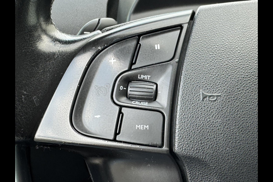 Citroën C4 Picasso 1.2 PureTech Feel Automaat Cruise control Climate control Apple Carplay Achteruitrijcamera Panorama