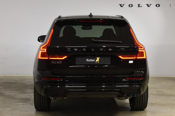 Volvo XC60 T6 350PK Automaat Plug-in hybrid AWD Plus Dark / Panoramadak / 360 camera / Luchtvering / Harman Kardon / 21'' velgen / Trekhaak
