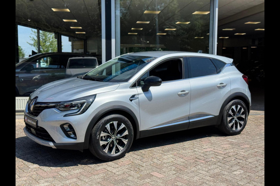 Renault Captur 1.6 E-Tech full hybrid 145 techno Trekhaak / Navi / P-sensoren & camera / Clima / LM velgen