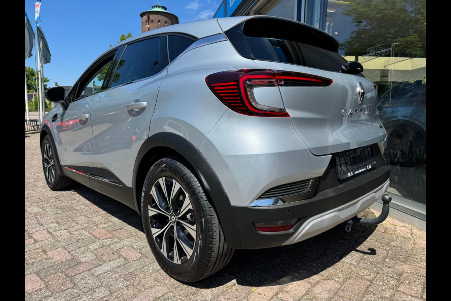 Renault Captur 1.6 E-Tech full hybrid 145 techno Trekhaak / Navi / P-sensoren & camera / Clima / LM velgen
