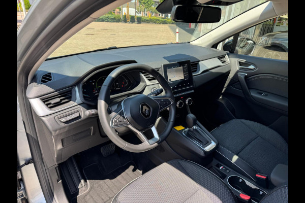 Renault Captur 1.6 E-Tech full hybrid 145 techno Trekhaak / Navi / P-sensoren & camera / Clima / LM velgen