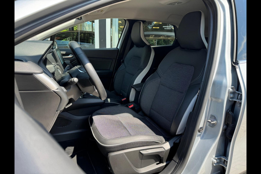 Renault Captur 1.6 E-Tech full hybrid 145 techno Trekhaak / Navi / P-sensoren & camera / Clima / LM velgen