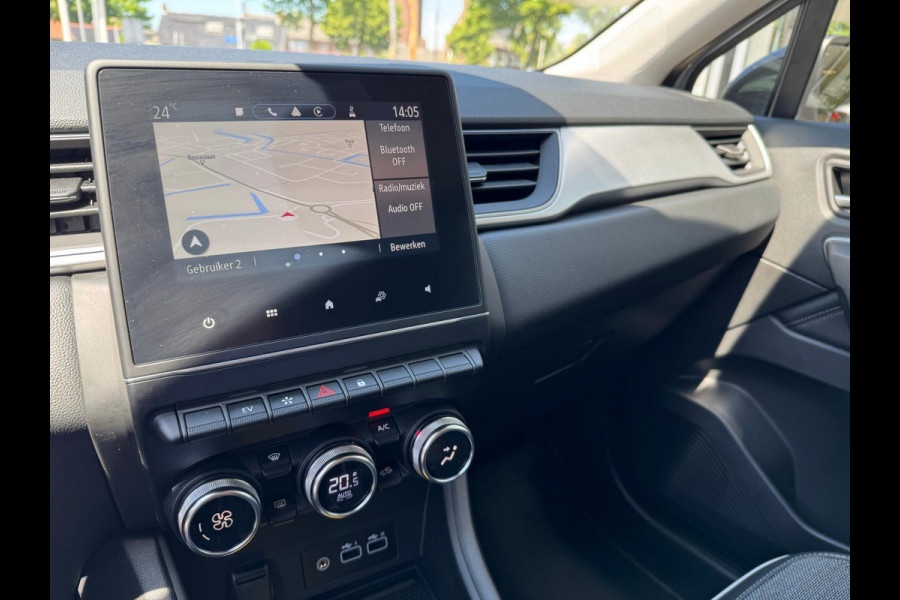 Renault Captur 1.6 E-Tech full hybrid 145 techno Trekhaak / Navi / P-sensoren & camera / Clima / LM velgen