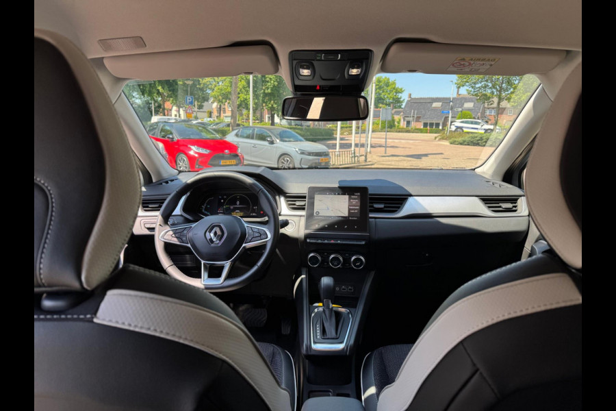 Renault Captur 1.6 E-Tech full hybrid 145 techno Trekhaak / Navi / P-sensoren & camera / Clima / LM velgen