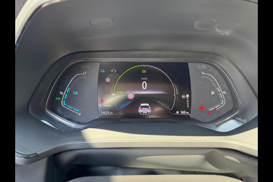 Renault Captur 1.6 E-Tech full hybrid 145 techno Trekhaak / Navi / P-sensoren & camera / Clima / LM velgen