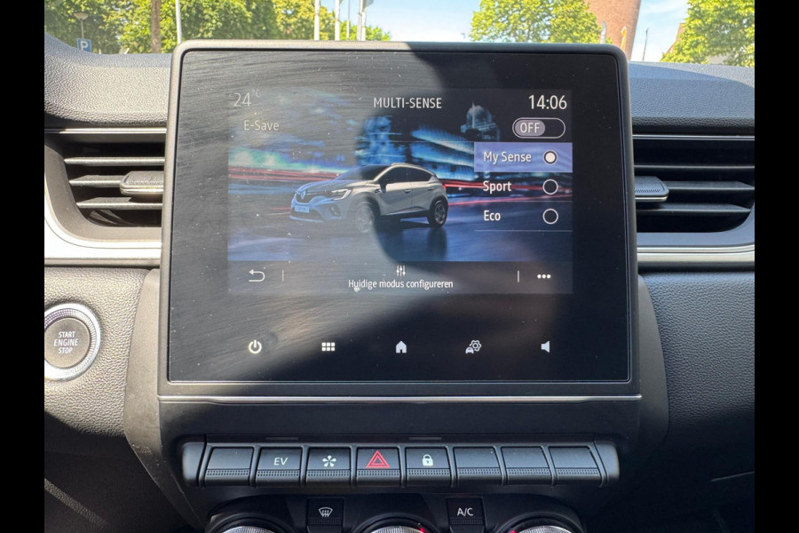 Renault Captur 1.6 E-Tech full hybrid 145 techno Trekhaak / Navi / P-sensoren & camera / Clima / LM velgen