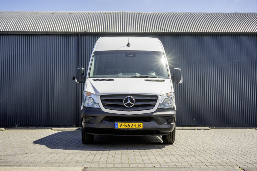 Mercedes-Benz Sprinter 311CDI | L2H2 | Camera | Airco | Volledige Inrichting | Omvormer | Oprijplaat | Euro 6