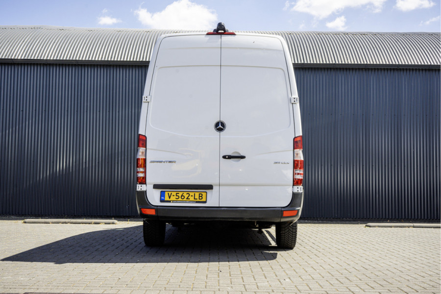 Mercedes-Benz Sprinter 311CDI | L2H2 | Camera | Airco | Volledige Inrichting | Omvormer | Oprijplaat | Euro 6