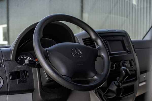 Mercedes-Benz Sprinter 311CDI | L2H2 | Camera | Airco | Volledige Inrichting | Omvormer | Oprijplaat | Euro 6