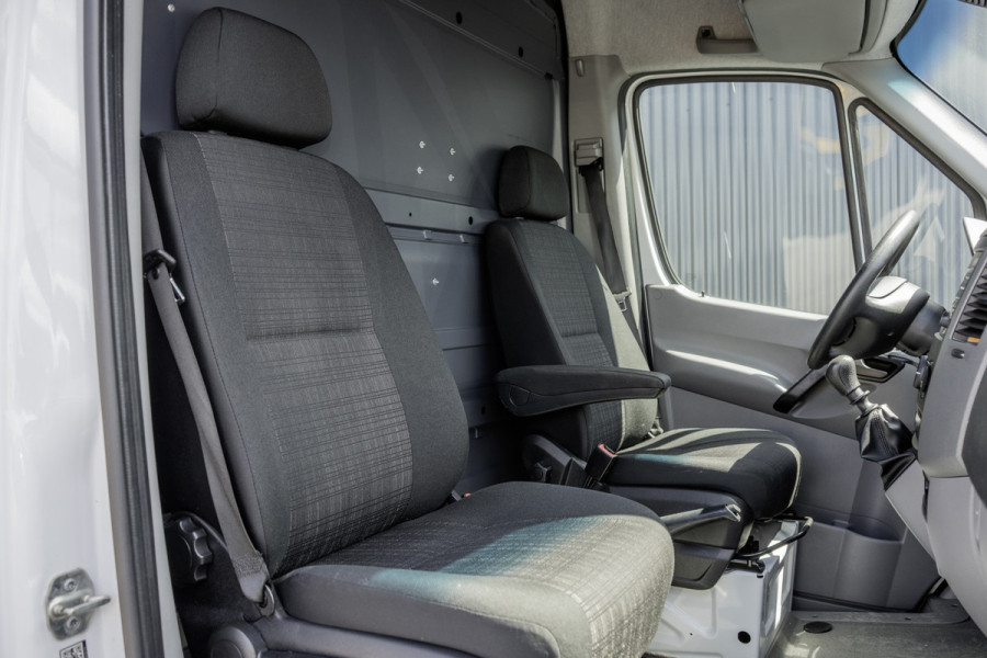Mercedes-Benz Sprinter 311CDI | L2H2 | Camera | Airco | Volledige Inrichting | Omvormer | Oprijplaat | Euro 6