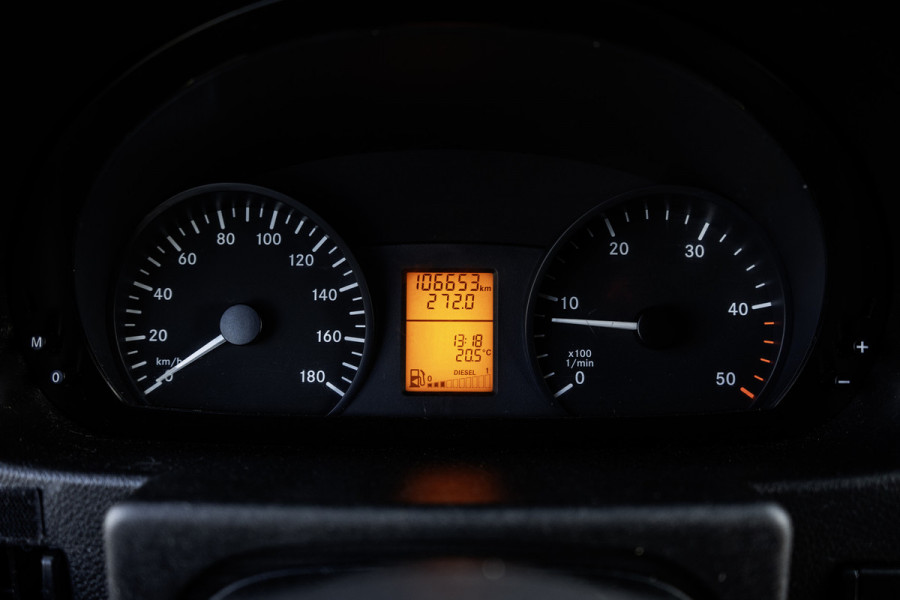 Mercedes-Benz Sprinter 311CDI | L2H2 | Camera | Airco | Volledige Inrichting | Omvormer | Oprijplaat | Euro 6