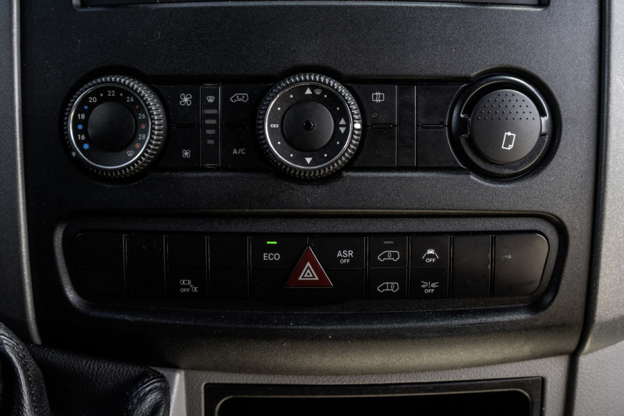 Mercedes-Benz Sprinter 311CDI | L2H2 | Camera | Airco | Volledige Inrichting | Omvormer | Oprijplaat | Euro 6