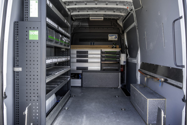 Mercedes-Benz Sprinter 311CDI | L2H2 | Camera | Airco | Volledige Inrichting | Omvormer | Oprijplaat | Euro 6