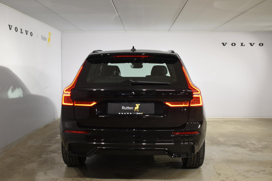 Volvo XC60 T6 350PK Automaat AWD Plus Black Edition / Adaptieve cruise control / Harman Kardon / BLIS / Panoramadak / Apple carplay  / Elektrische achterklep / Elektrische stoelen met geheugen / Stoel en stuurwielverwarming / 21” velgen /