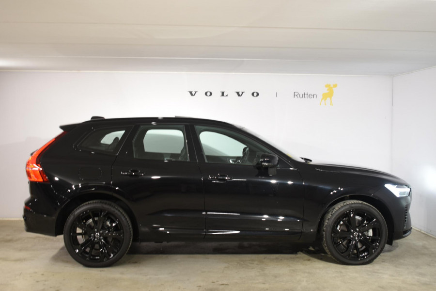 Volvo XC60 T6 350PK Automaat AWD Plus Black Edition / Adaptieve cruise control / Harman Kardon / BLIS / Panoramadak / Apple carplay  / Elektrische achterklep / Elektrische stoelen met geheugen / Stoel en stuurwielverwarming / 21” velgen /