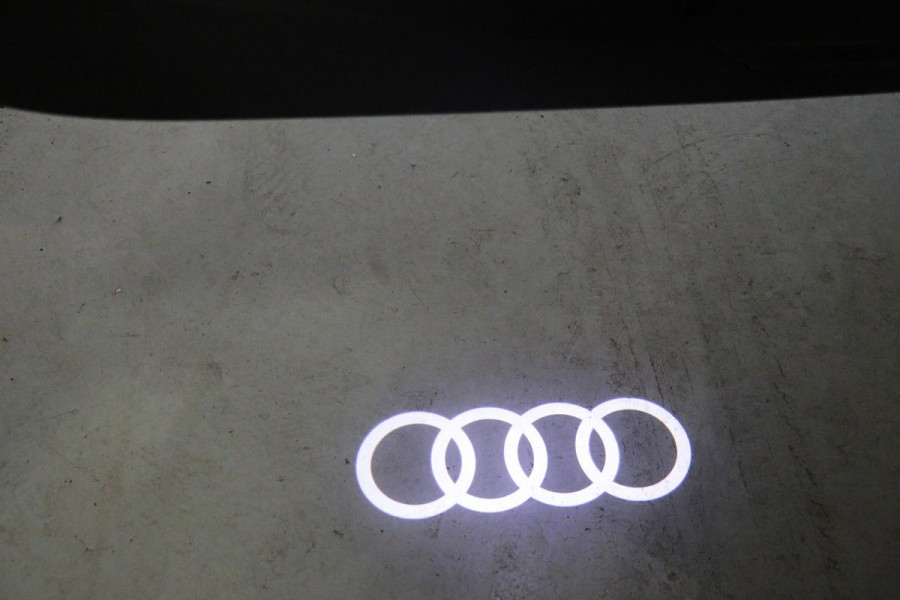 Audi A4 1.4 TFSI Sport S Line Black Edition | Leder | Trekhaak | Stoelverwarming | Full LED | Navigatie | Climate control | Parkeerhulp | Cruise control