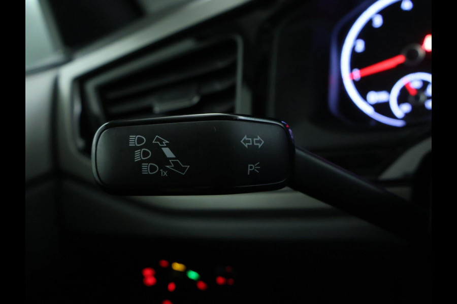 Volkswagen Polo 1.0 TSI Comfortline NAVI | CarPlay | Dealer onderhouden