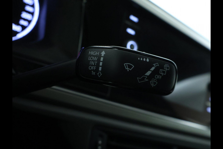 Volkswagen Polo 1.0 TSI Comfortline NAVI | CarPlay | Dealer onderhouden