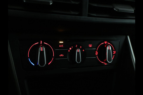 Volkswagen Polo 1.0 TSI Comfortline NAVI | CarPlay | Dealer onderhouden