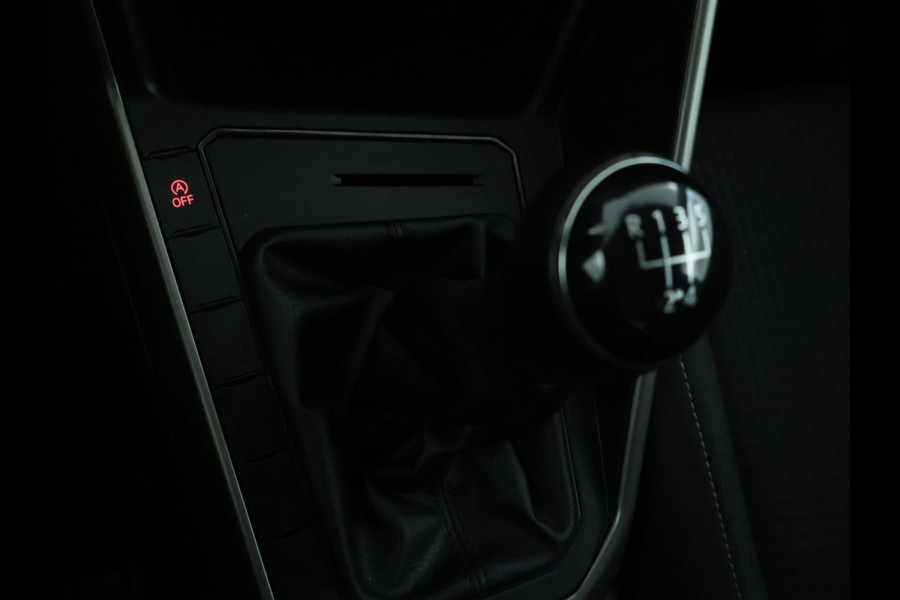 Volkswagen Polo 1.0 TSI Comfortline NAVI | CarPlay | Dealer onderhouden