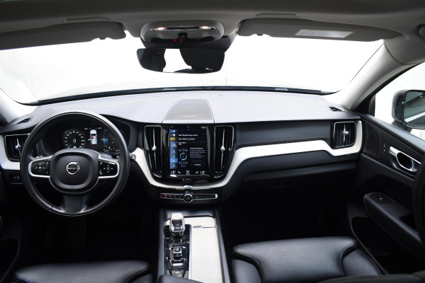 Volvo XC60 T6 340PK Automaat Plug-in hybrid AWD Inscription / Panoramadak / Harman Kardon / Intellisafe / Blis / Climate pack