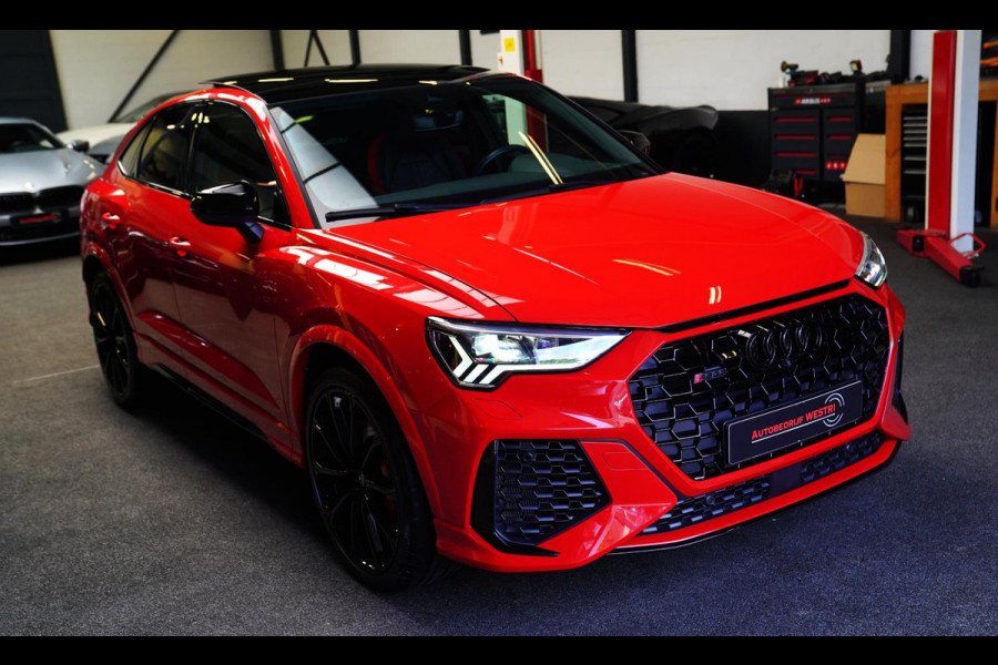 Audi RS Q3 Sportback TFSI RS | Panorama | RS-Zetels | 360 camera | Bang&Olufsen | Adaptieve Cruise | Lane Assist | Applecarplay |