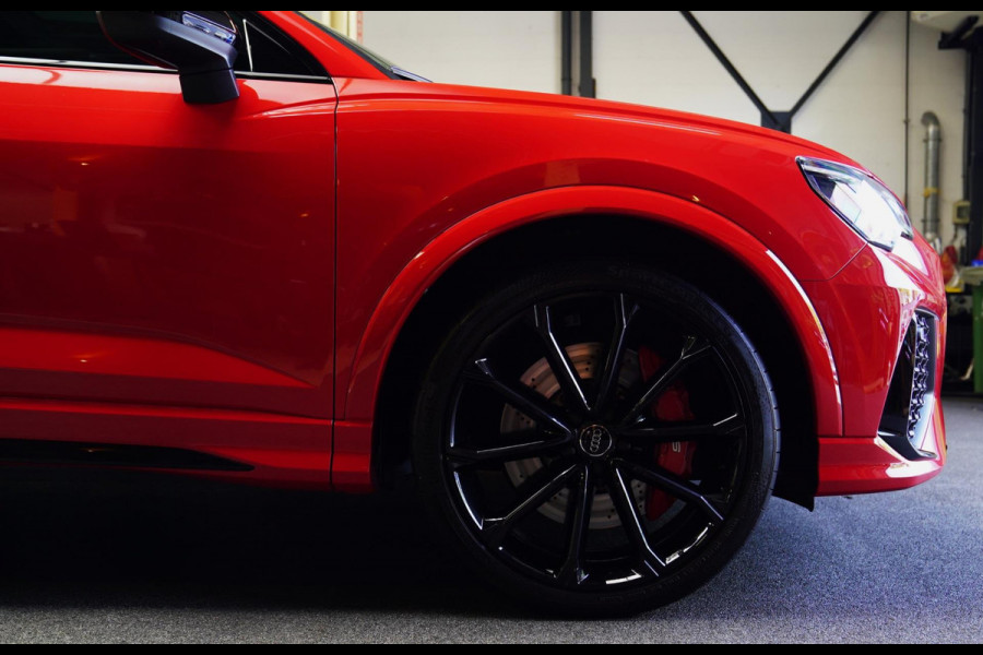Audi RS Q3 Sportback TFSI RS | Panorama | RS-Zetels | 360 camera | Bang&Olufsen | Adaptieve Cruise | Lane Assist | Applecarplay |