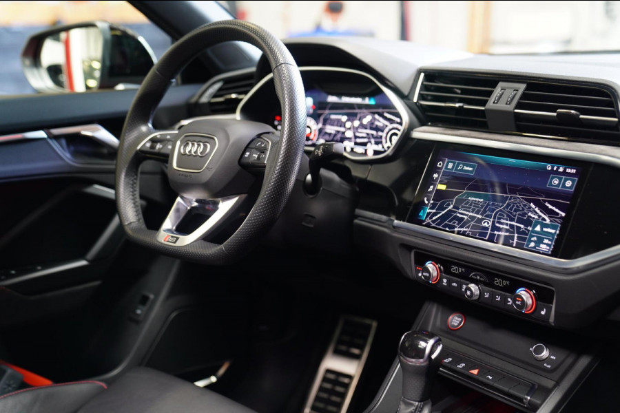 Audi RS Q3 Sportback TFSI RS | Panorama | RS-Zetels | 360 camera | Bang&Olufsen | Adaptieve Cruise | Lane Assist | Applecarplay |