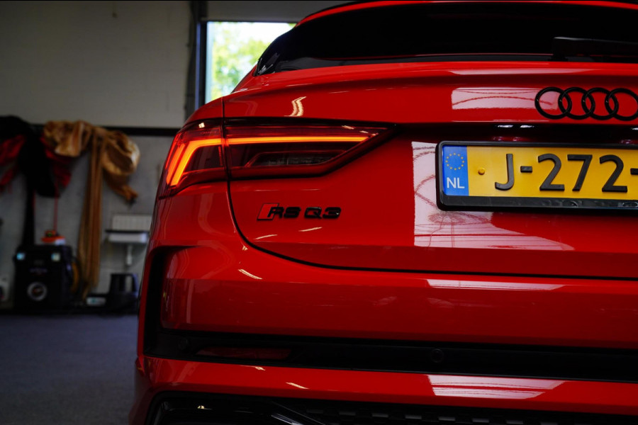 Audi RS Q3 Sportback TFSI RS | Panorama | RS-Zetels | 360 camera | Bang&Olufsen | Adaptieve Cruise | Lane Assist | Applecarplay |