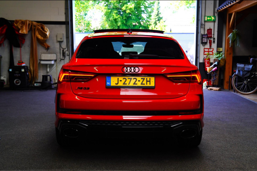 Audi RS Q3 Sportback TFSI RS | Panorama | RS-Zetels | 360 camera | Bang&Olufsen | Adaptieve Cruise | Lane Assist | Applecarplay |